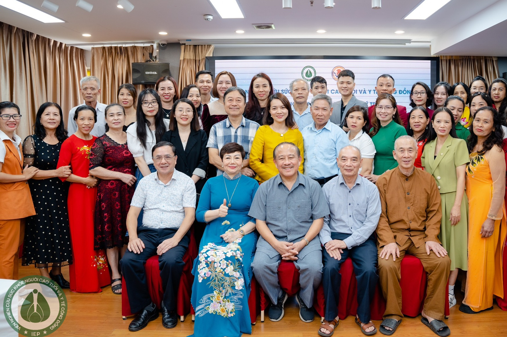 LỄ CÔNG BỐ QUYẾT ĐỊNH THÀNH LẬP LIÊN CHI HỘI VIỆN NGHIÊN CỨU SỨC KHOẺ NCT VÀ Y TẾ CỘNG ĐỒNG & CÁC CHI HỘI TRỰC THUỘC